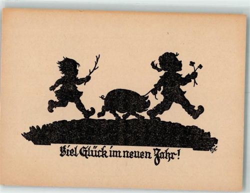 Neujahr Zwei Kinder sind mit einem Schwein unterwegs