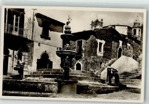 Taormina 1938 Foto Grassi Denkmal Fontana del Duomo