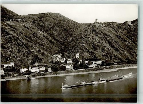 Kamp-Bornhofen Frachtschiff Burg