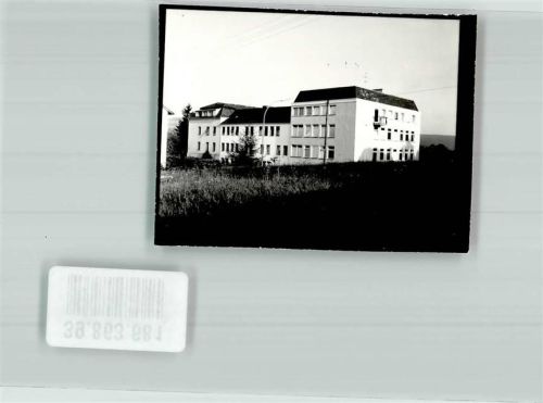 92334 W8434 Berching FOTO KEINE AK Krankenhaus Ort handschriftlich