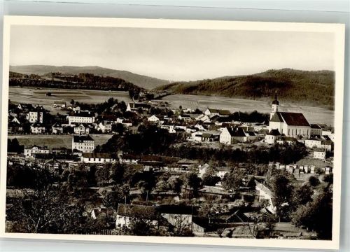 Viechtach mit der Stadtpfarrkirche St. Augustinus Verlag Kratzer