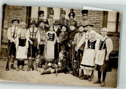 1914 Schauspieler in verschiedenen Kostümen