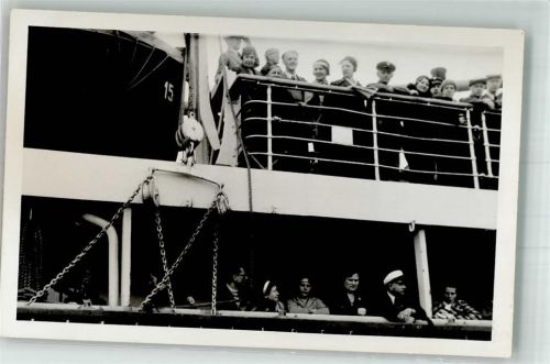 Bremerhaven Ort lt. Fotograf Meier Ausflugschiff