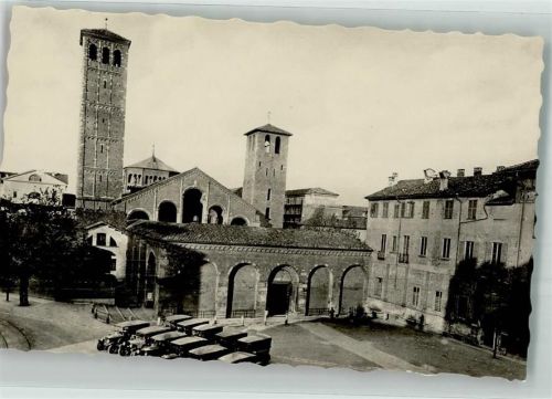 Milano Auto LKW Kirche Basilica di S.Amrogio