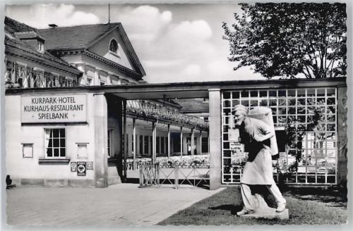Bad Dürkheim Kurhauseingang mit Winzerstandbild, Kurpark-Hotel, Kurhaus-Restaurant