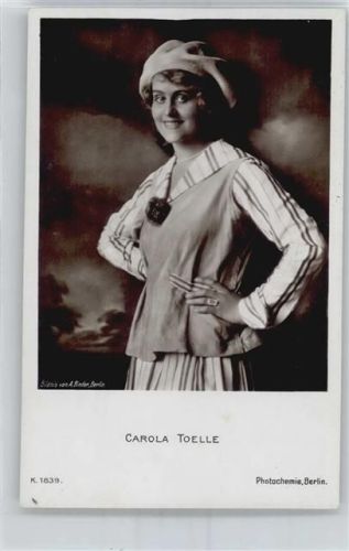 Toelle, Carola
