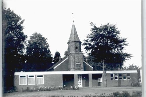 Augustfehn Fotoabzug, Kirche