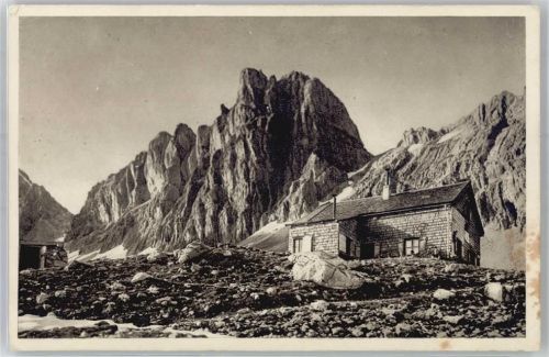 Elbigenalp Hermann von Barth-Hütte Hüttenstempel Südliche und nördliche Wolfebnerspitze Hornbachkette