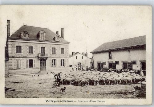 Witry-les-Reims Interieur d´une Ferme