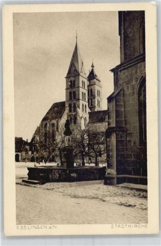73728 W7300 Esslingen am Neckar - Stadtkirche Brunnen