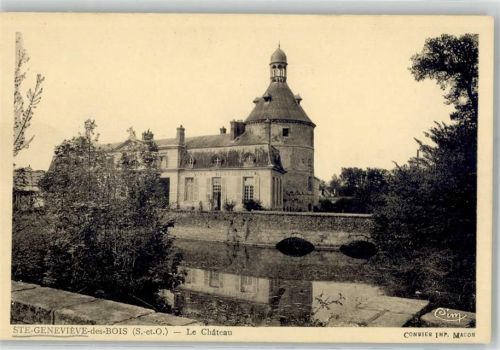 Sainte-Genevieve-des-Bois Schloss