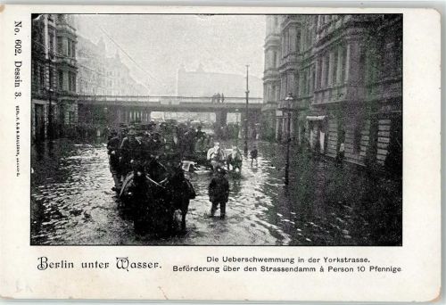 Kreuzberg Hochwasser Überschwemmung in der Yorkstrasse