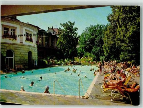 Badenweiler Thermal Schwimmbad Freibad Kurort Bademode Liegewiese