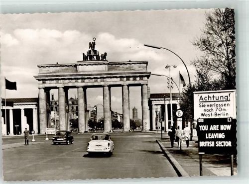 Tiergarten 1961 Grenze Brandenburger Tor Auto