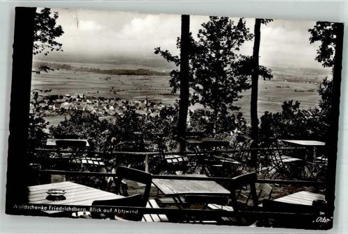 Abtswind Terrasse des Gasthauses Waldschänke Friedrichsberg oberhalb des Ortes Fotograf Kohlbauer
