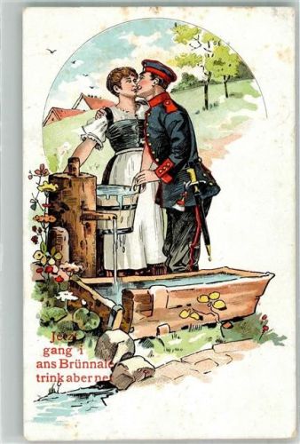 1906 Landser in Uniform küsst seine Liebste am Brunnen