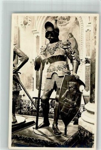 Innsbruck Statur in der Hofkirche
