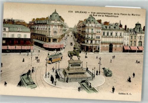 Orleans Denkmal Reiterstandbild Straßenbahn Place du Martroi