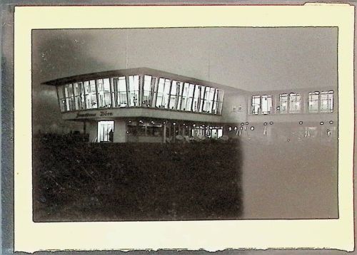 Döse Foto montiert auf Karton Strandhaus bei Nacht