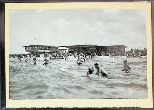 Döse Foto montiert auf Karton Strandhaus