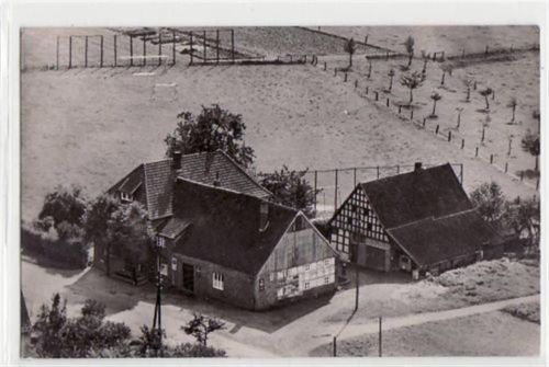 Häger bei Bielefeld mit Gasthof Fritz Massmann gelaufen, mit Marke und Stempel von 1960 kleiner Knick oben links, sonst gut erhalten