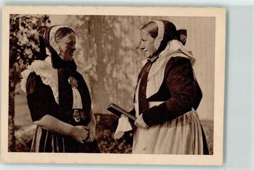 Sittensen Volkstracht aus der Geest Bäuerinnen in Abendmahls- u. Trauertracht Winterhilfswerk d. Deutschen Volkes