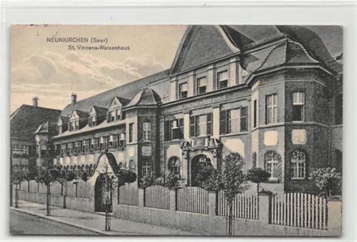 Neunkirchen. ein Blick auf das St. Vincens-Waisenhaus gelaufen. Gute Erhaltung.