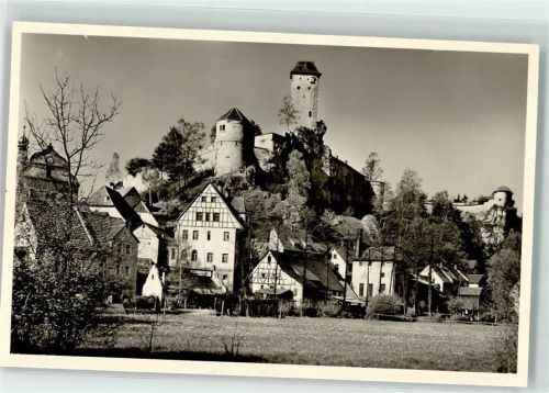 Neuhaus Burg Veldenstein
