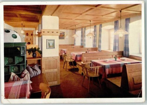 Miesbach Cafe Gasthaus Harzbergalm Kamin Gastraum Wandbild Blumen Vase