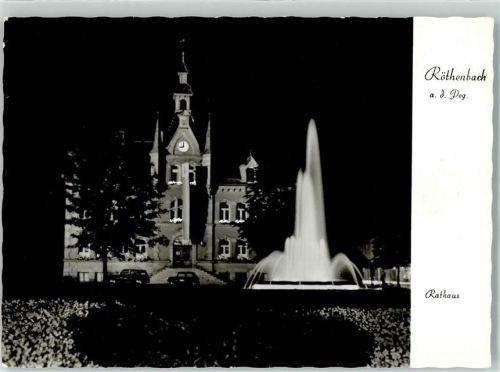 Röthenbach Rathaus Springbrunnen Nachtaufnahme
