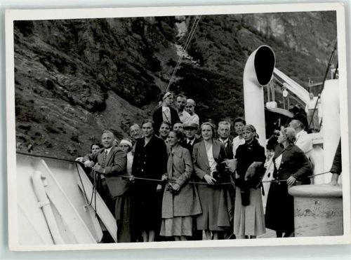 im Hardanger Fjord Dampfer