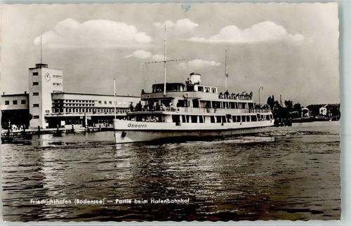 Friedrichshafen Schiff Schwaben Hafenbahnhof