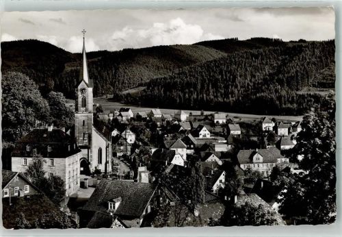 Wallenfels mit Pfarrkirche St. Michael