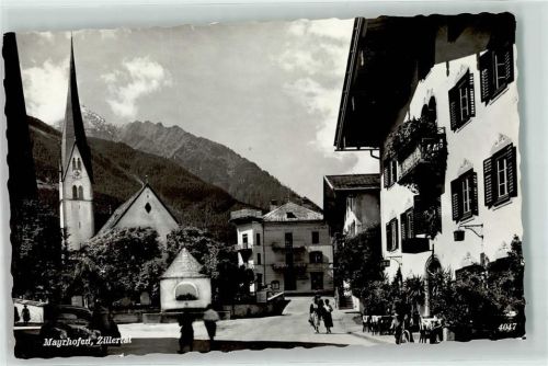 Mayrhofen Zillertal Kirche Fahrrad Auto Gasthaus Uhr Berge