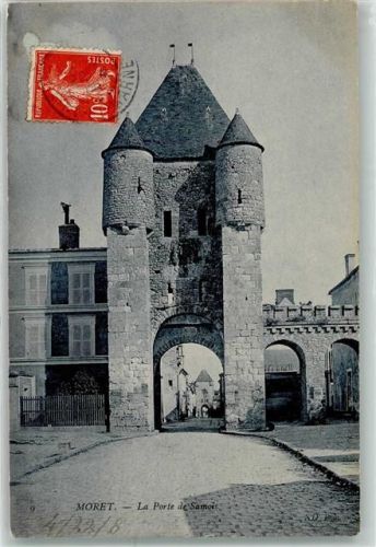 Moret-sur-Loing La Porte de Samoi Turm Tor