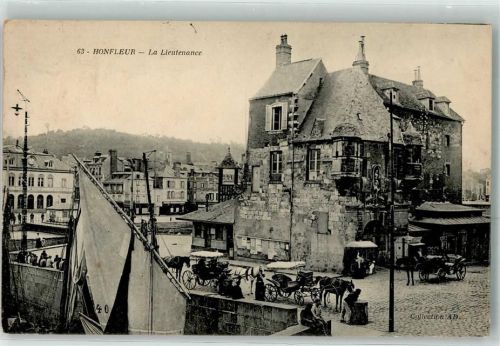 Honfleur La Lieutenance Kutsche Segel