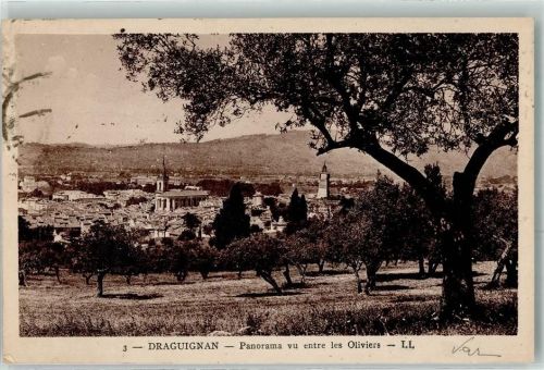Draguignan Panorama vu entre les Oliviers Kirche