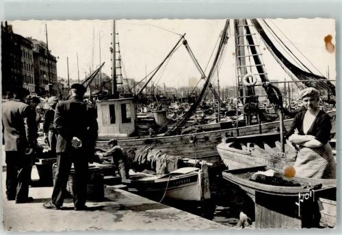 Marseille die Fischer im Hafen Fischerboot