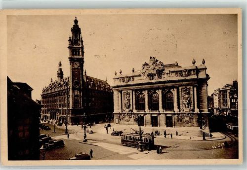 59000 Lille - la Nouvelle Bourse et le Theatre Straßenbahn Oldtimer