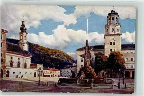 Salzburg WIRO Residenzplatz mit Hofbrunnen u. Glockenspiel