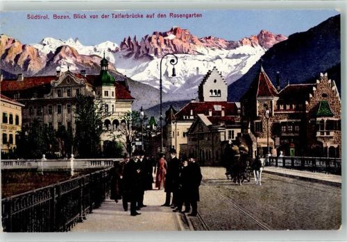 Bozen Blick von der Talferbrücke auf den Rosengarten