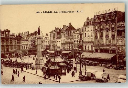 Lille La Gran Place Hotel Bellevue Auto Säule Denkmal Uhr Kutsche