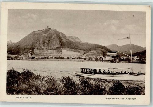 Drachenfels Fahrgastschiff am Rhein und Rhöndorf