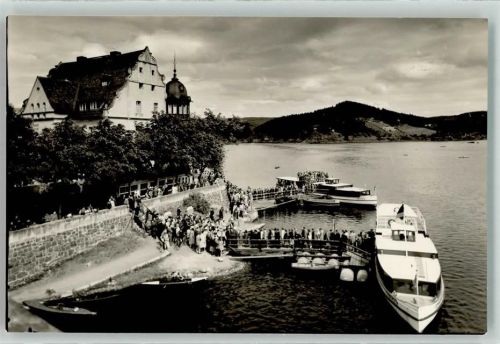 Saalburg Bootsanlegestelle am Hotel Kranich Fahrgastschiff