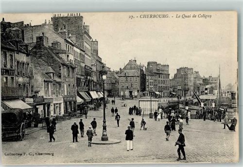 50100 Cherbourg-Octeville - Le Quai de Coligny Schiff Laterne Geschäft