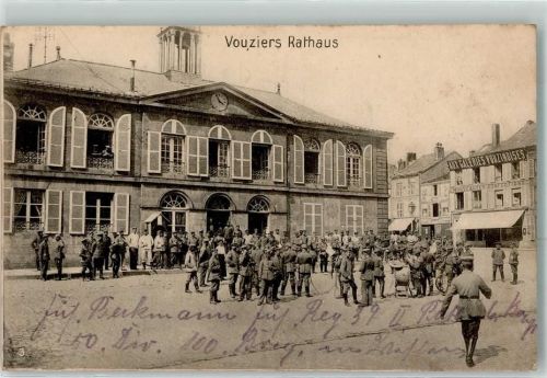 Vouziers 1915 Rathaus Uniform
