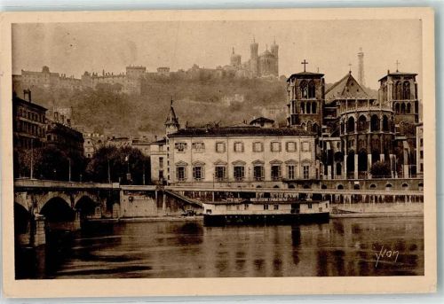 Lyon Pont Tilsitt et Colline de Fourviere