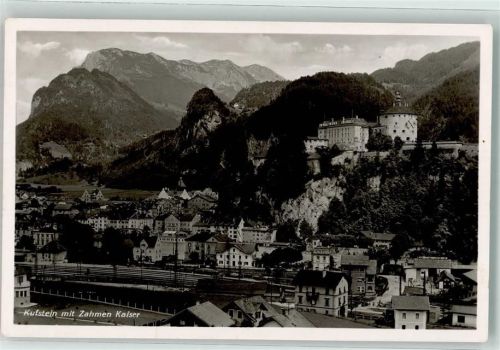 Kufstein mit Zahmen Kaiser Festung Bahnhof