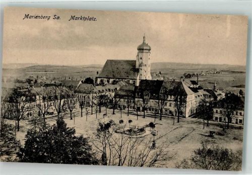 Marienberg Marktplatz mit Stadtkirche St. Marien