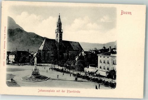 Bozen Johannesplatz Pfarrkirche